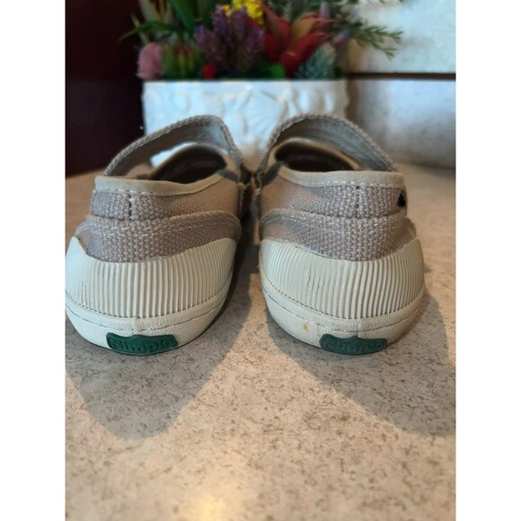 New Simple Shoes Ladies Slip On Shoes Size 7 - Picture 6 of 8